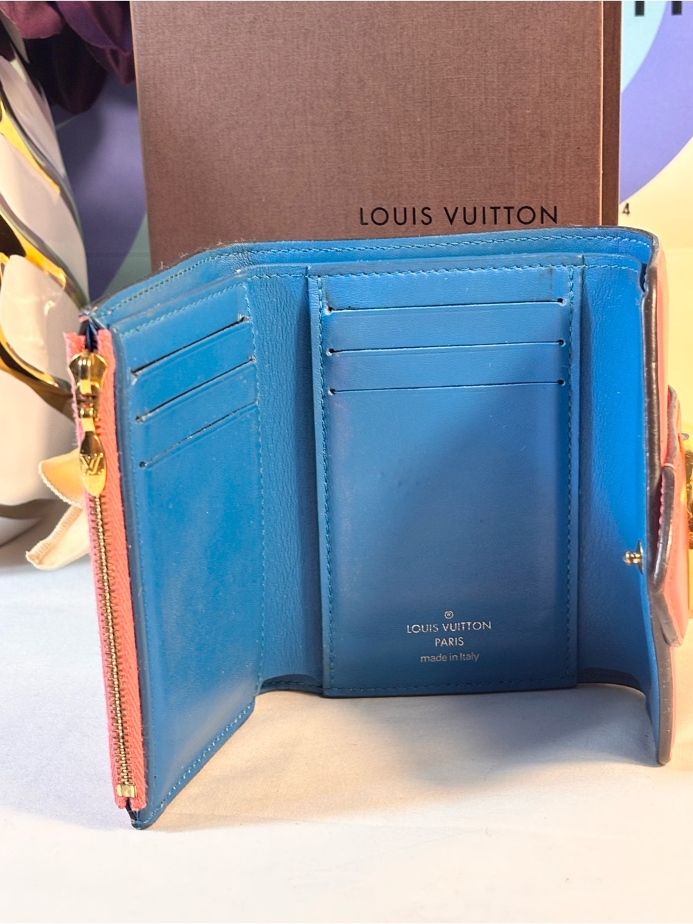 Louis Vuitton Pont 9 Compact Trifold - Picture 8 of 16